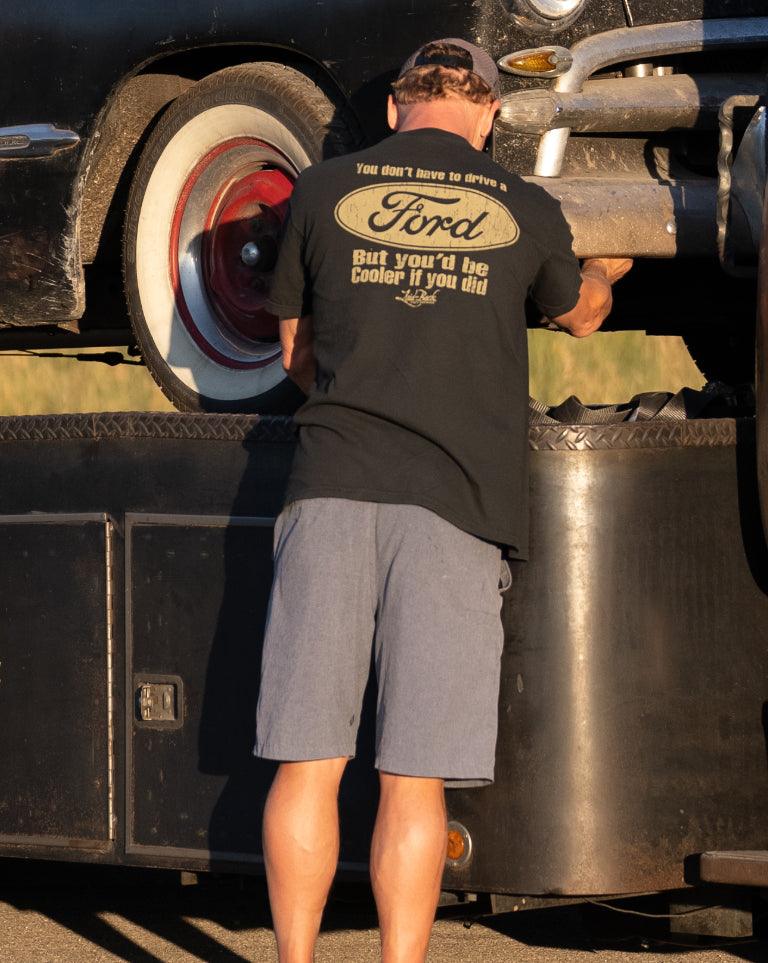 Cooler Ford T-Shirt - Laid-Back