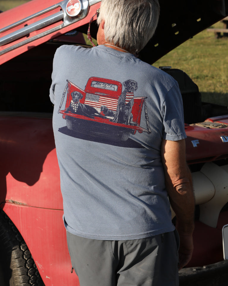 Red Truck USA Labs T-Shirt - Laid-Back